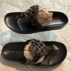 Kelly & Katie Black Slide Sandals